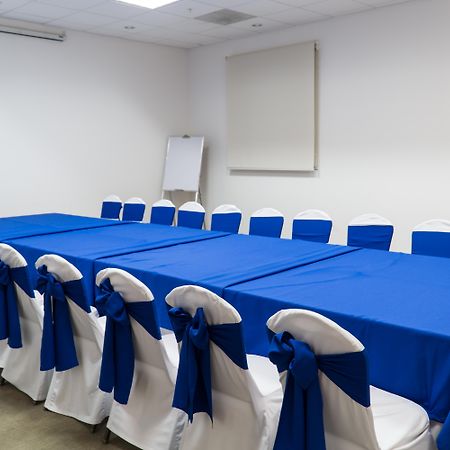 Holiday Inn Express Managua By Ihg מראה חיצוני תמונה