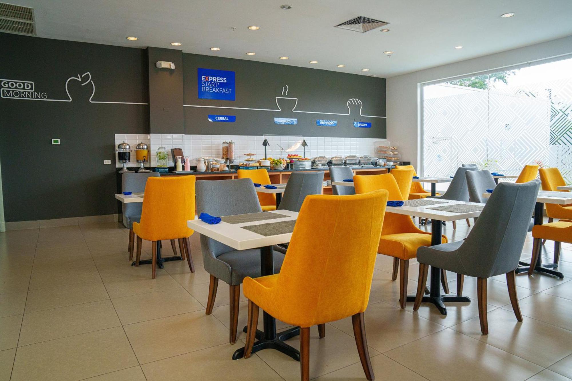 Holiday Inn Express Managua By Ihg מראה חיצוני תמונה